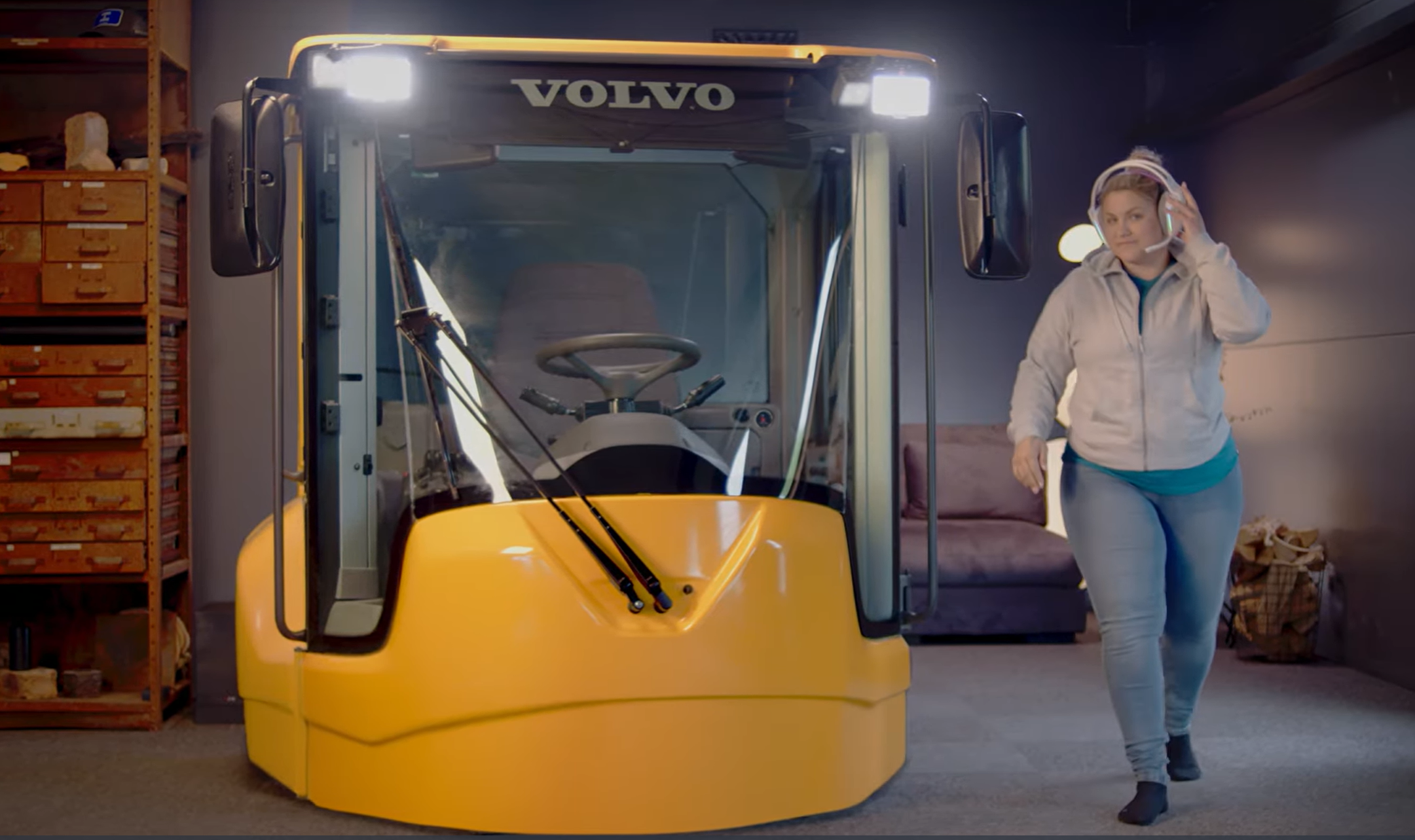 Commandez l’équipement forestier Volvo CE depuis votre salon post thumbnail image